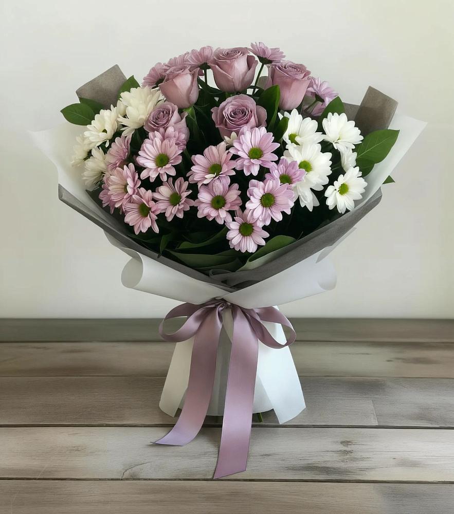 Букет цветов из: Хризантемы и Розы в Дружной Горке