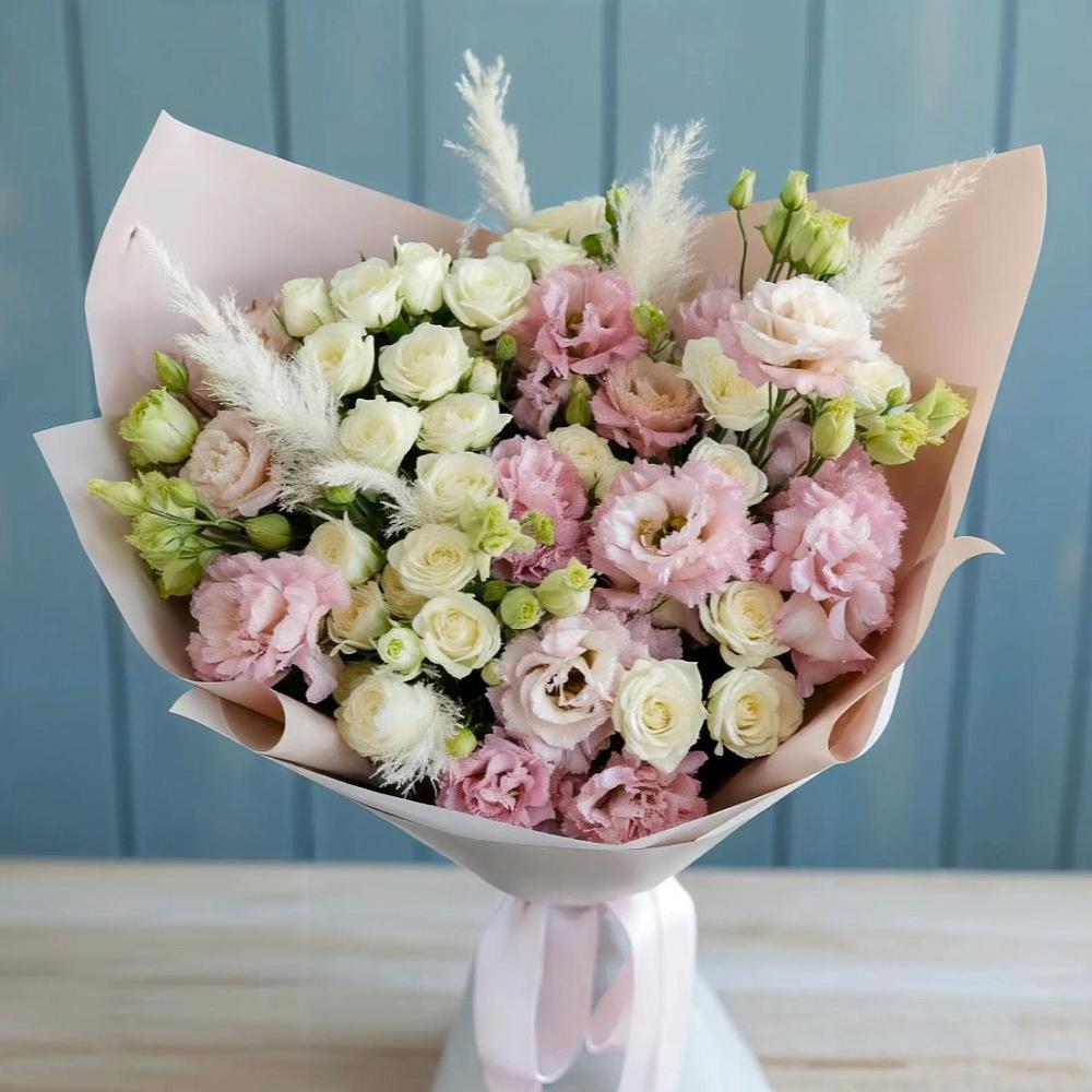 Букет цветов из: Альстромерии и Розы в Дружной Горке