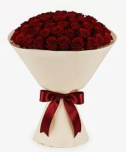 Букет 101 Бордовая роза Блэк Бакарра в Дружной Горке