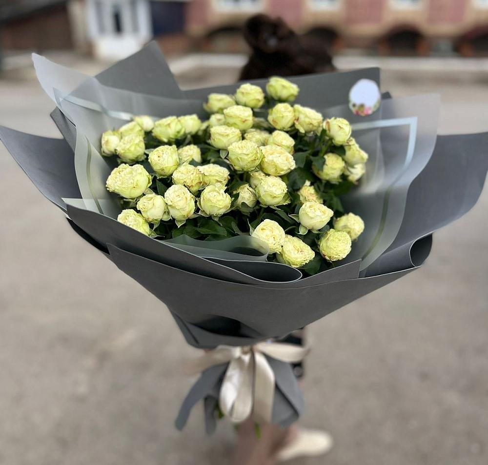 Белые кустовые розы Солинеро в Дружной Горке Букет Белые кустовые розы Солинеро в Дружной Горке