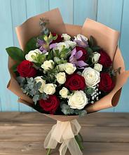 Букет цветов из:  Розы и Альстромерии в Дружной Горке