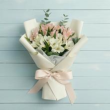 Букет цветов из:  Альстромерии #REPLACE_PRED# Дружной Горке