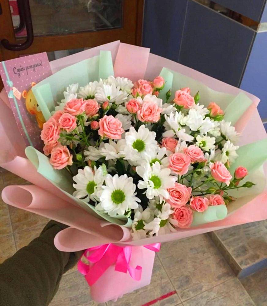 Букет цветов из: Розы и Хризантемы в Дружной Горке