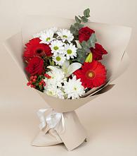 Букет цветов из:  Розы, Хризантемы, Герберы и Лилии в Дружной Горке