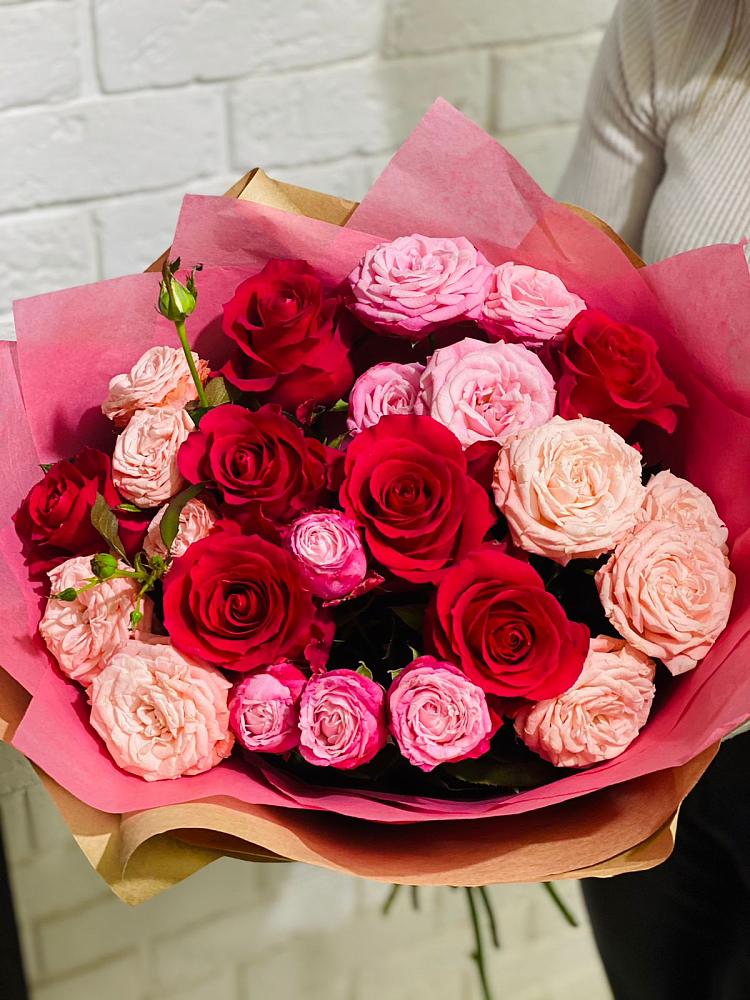 Букет цветов из: Розы в Дружной Горке