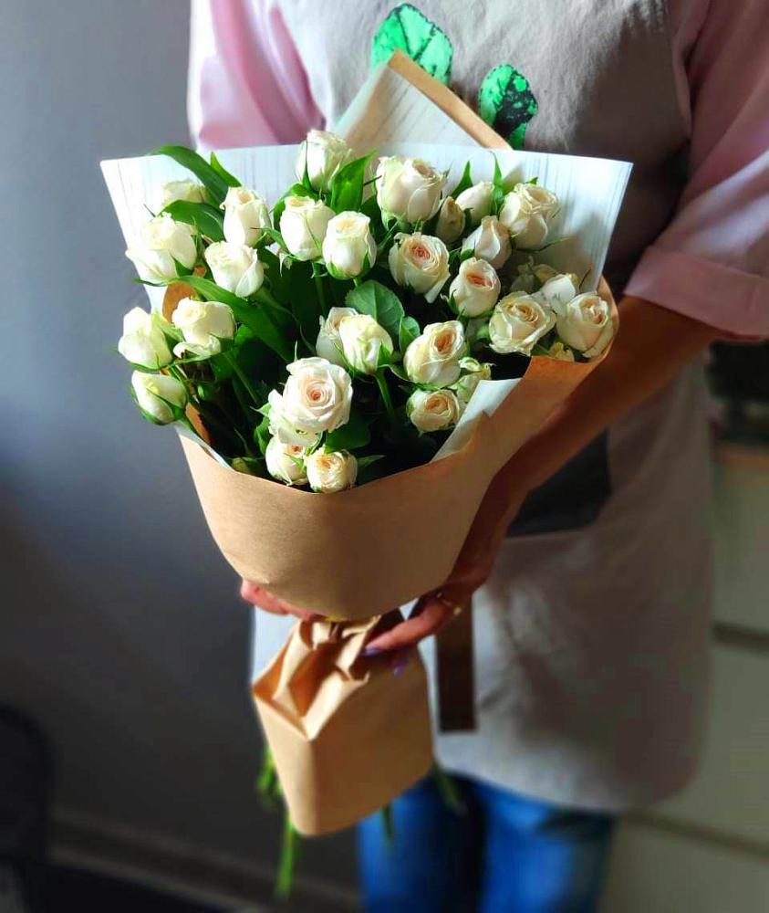 Букет цветов из: Розы в Дружной Горке
