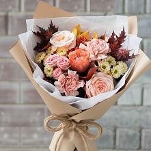 Букет цветов из:  Гвоздики, Хризантемы и Розы #REPLACE_PRED# Дружной Горке