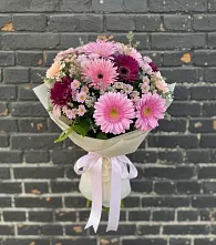Букет цветов из:  Герберы и Хризантемы в Дружной Горке