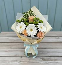 Букет цветов из:  Герберы, Розы и Хризантемы в Дружной Горке
