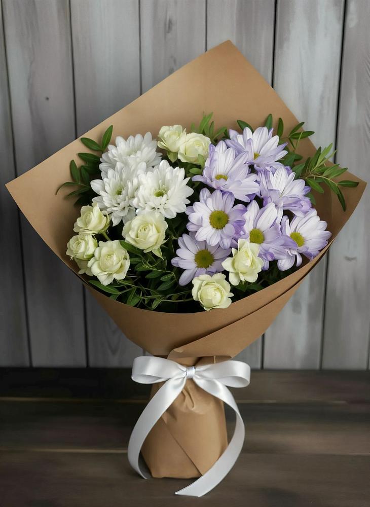 Букет цветов из: Хризантемы и Розы в Дружной Горке