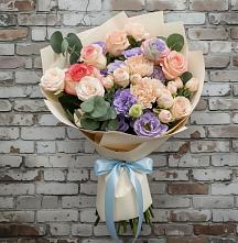 Букет цветов из:  Розы, Лизиантусы и Гвоздики #REPLACE_PRED# Дружной Горке